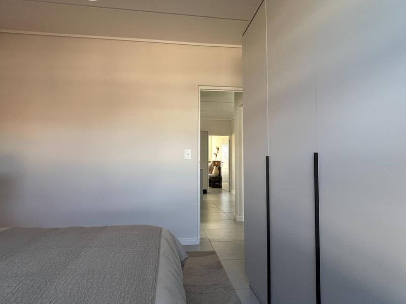 3 Bedroom Property for Sale in Sandown Western Cape